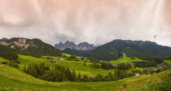 Quali sono i criteri da considerare nella selezione di un Cloud Service Provider per dati sensibili?