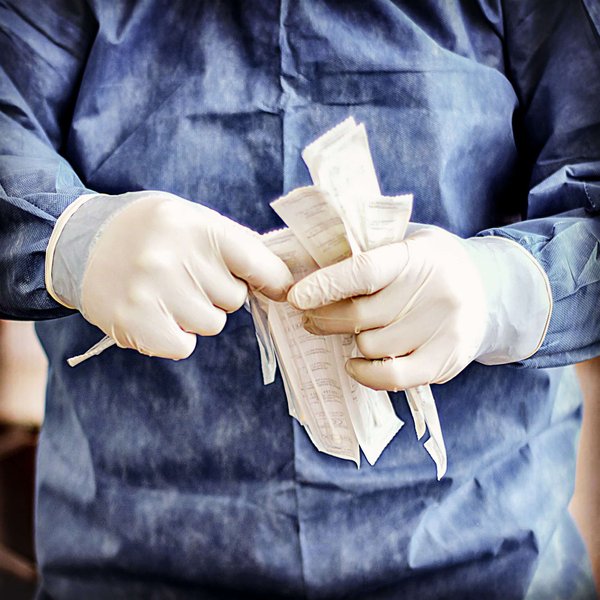 Come posso stimare il ritorno sull'investimento per un appartamento in affitto a breve termine a Venezia?